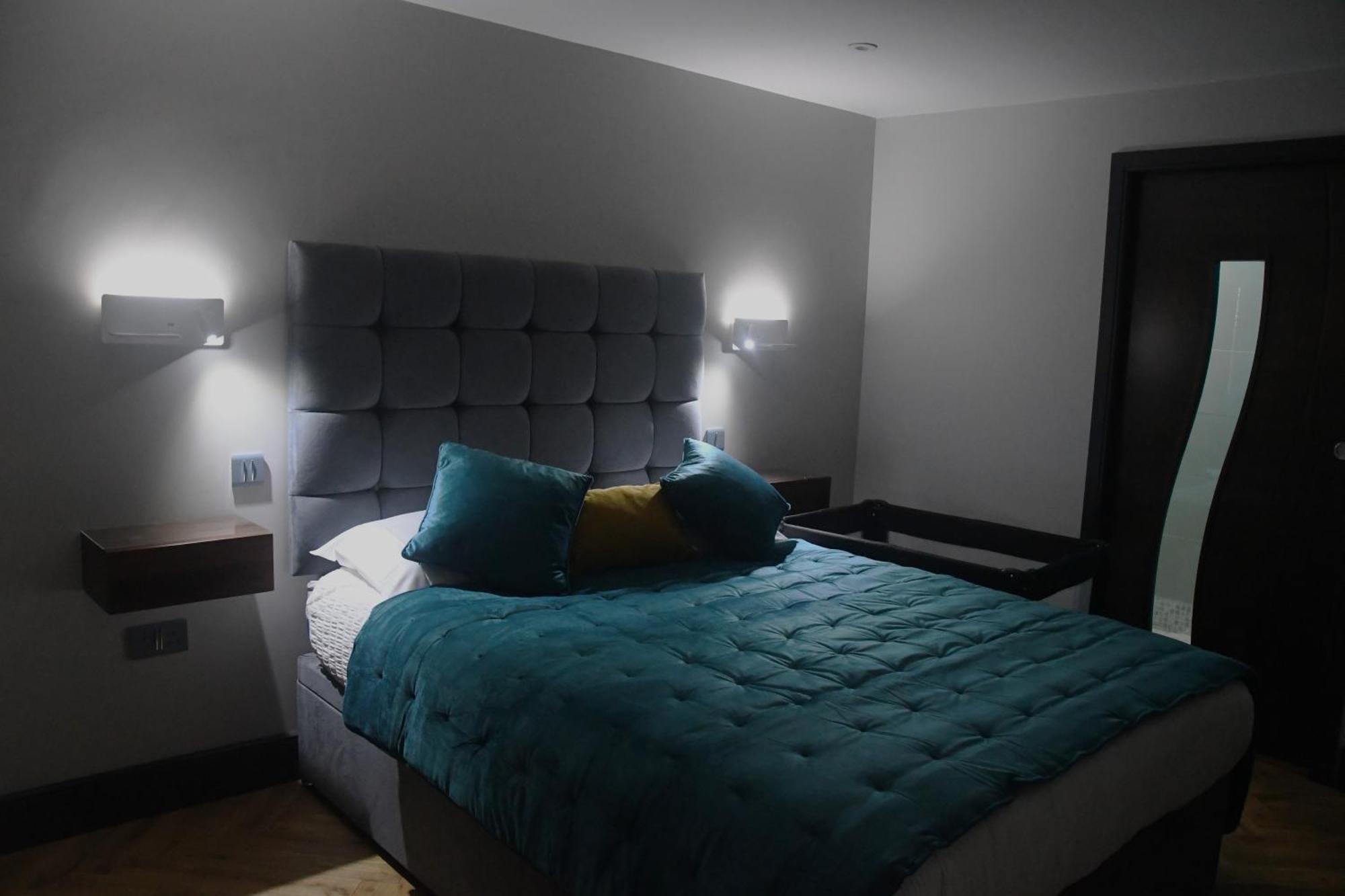 Luxury Non Smoking 2 Bedroom Retreat In Norfolk Аттлборо Экстерьер фото