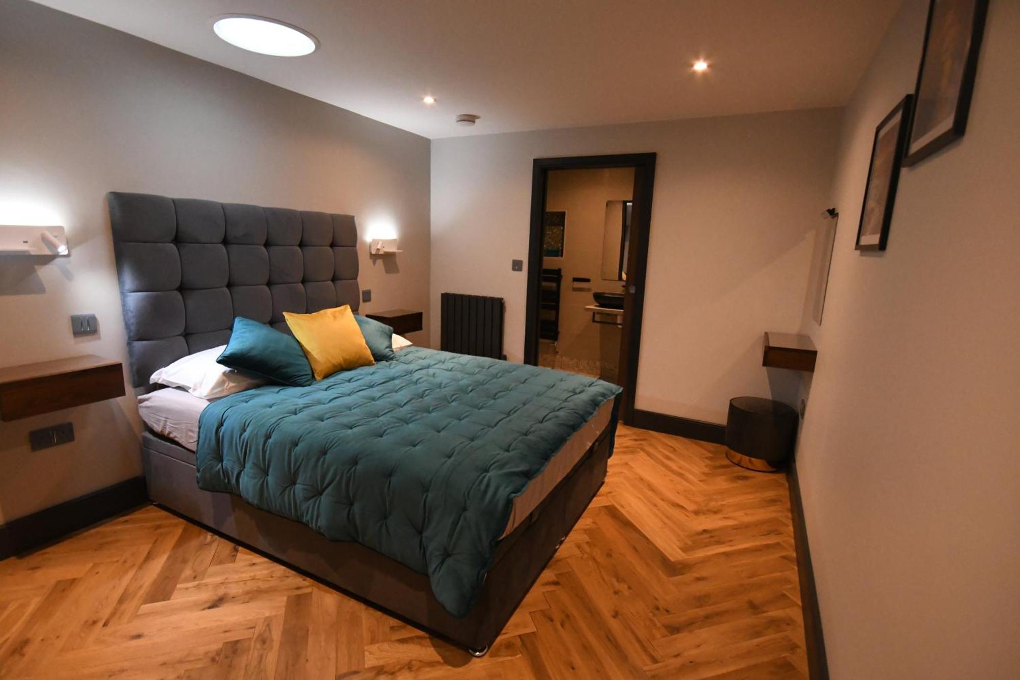 Luxury Non Smoking 2 Bedroom Retreat In Norfolk Аттлборо Экстерьер фото
